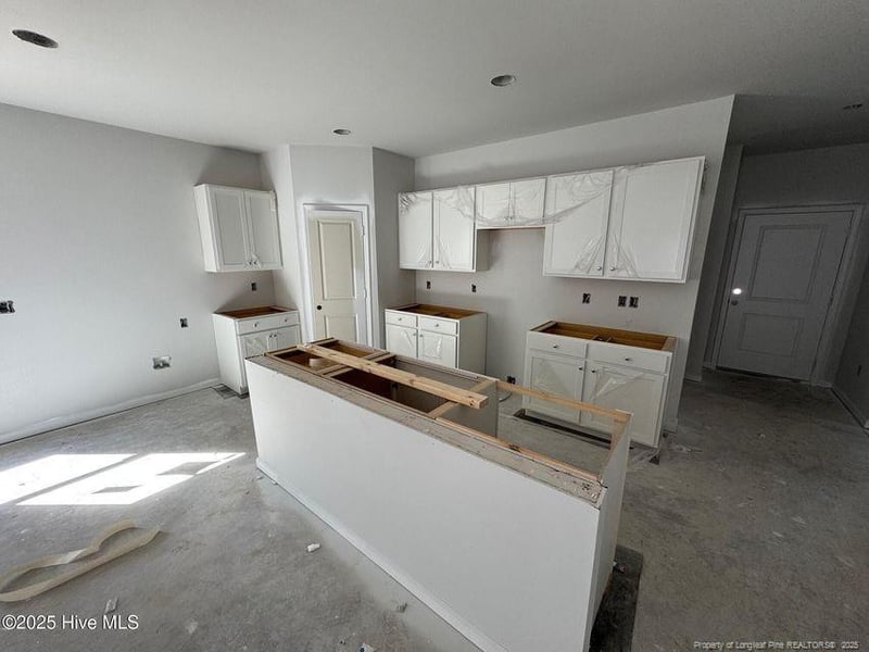 163 Horse Trot Ln, Sanford, NC 27332