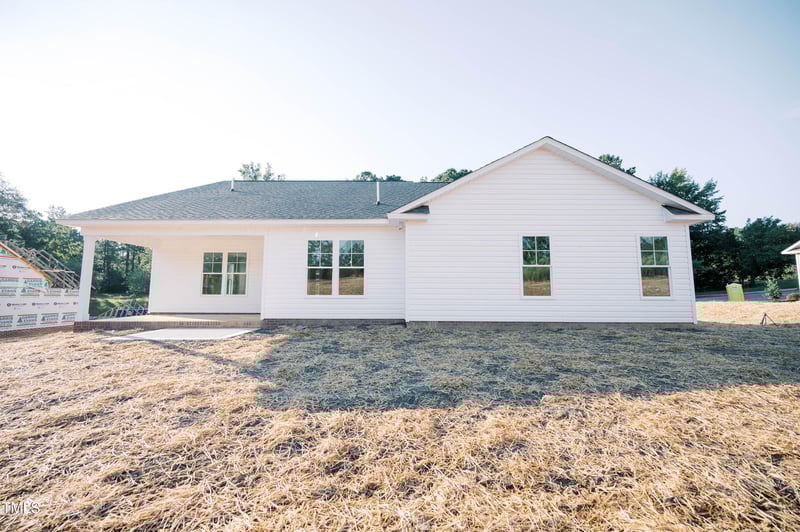 163 Maple Dr, Erwin, NC 28339