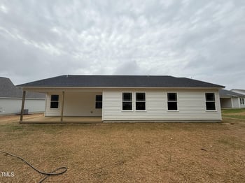 163 Oakfield Trace Dr, Four Oaks, NC 27524