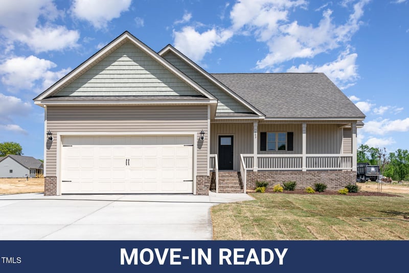 163 Royal Ave, Selma, NC 27576