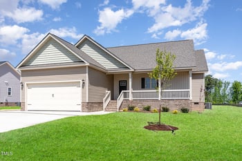 163 Royal Ave, Selma, NC 27576