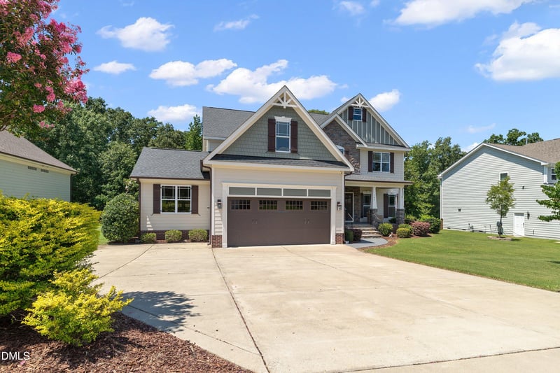 163 N Skymont Dr, Clayton, NC 27527