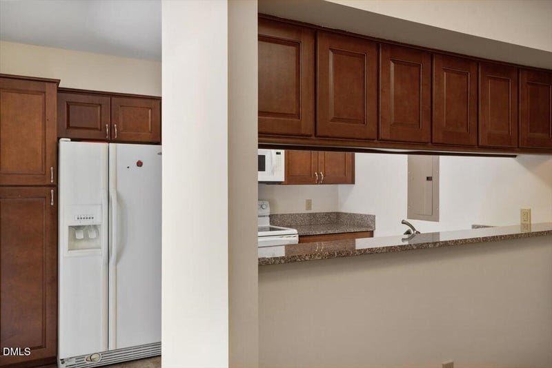 163 Springberry Ln, Chapel Hill, NC 27517