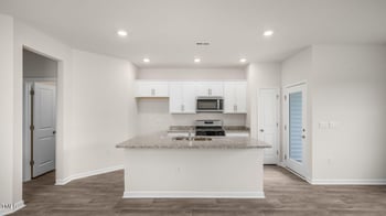 163 Starlight St, Sanford, NC 27330