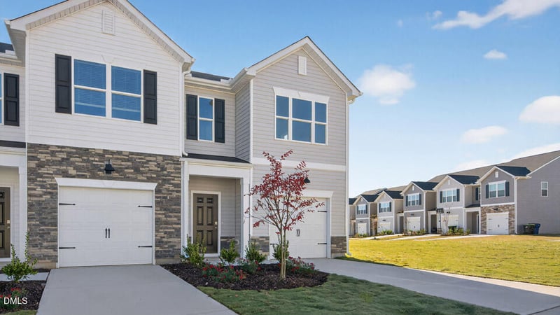 163 Starlight St, Sanford, NC 27330