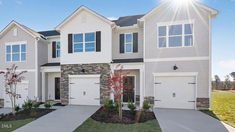 163 Starlight St, Sanford, NC 27330