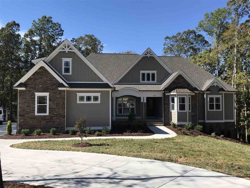 163 Stella Ct, Clayton, NC 27527