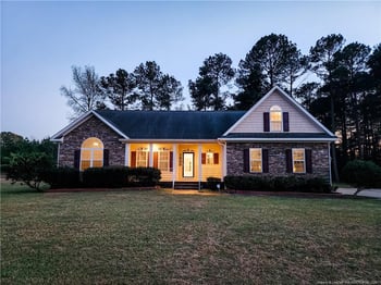 1630 Pristine Ln, Hope Mills, NC 28348