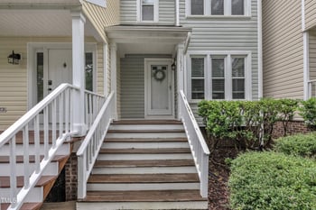 1631 Claiborne Ct, Raleigh, NC 27606