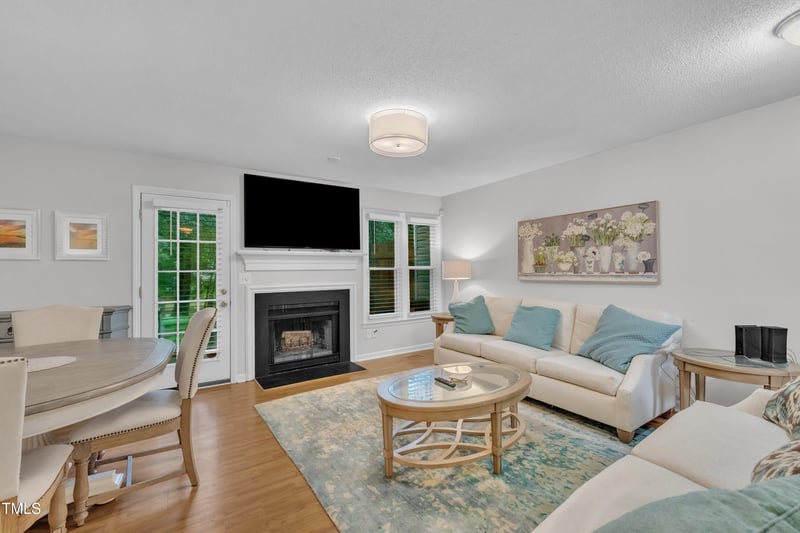1631 Claiborne Ct, Raleigh, NC 27606