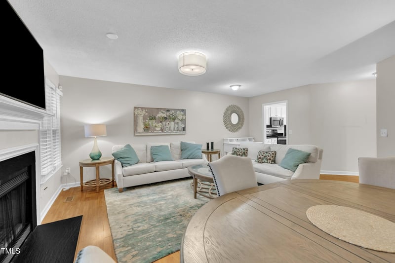 1631 Claiborne Ct, Raleigh, NC 27606