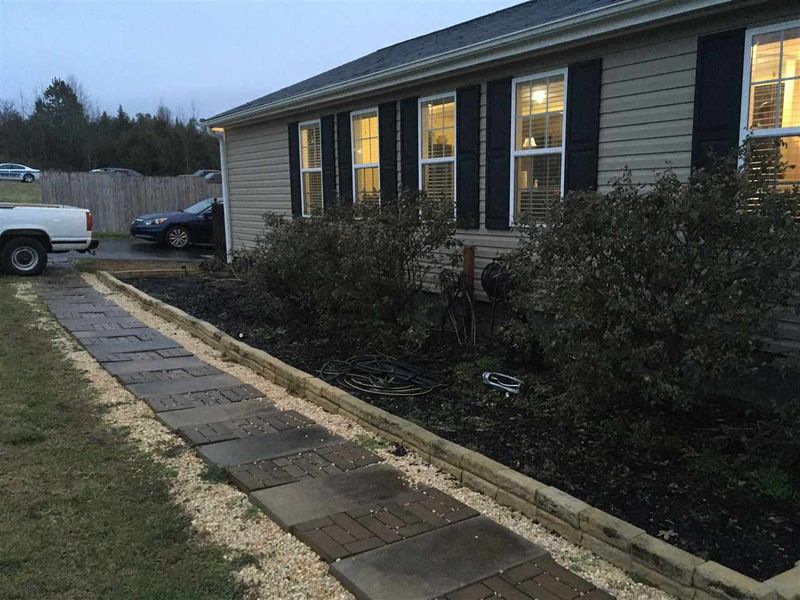 1631 Crawford Rd, Graham, NC 27253