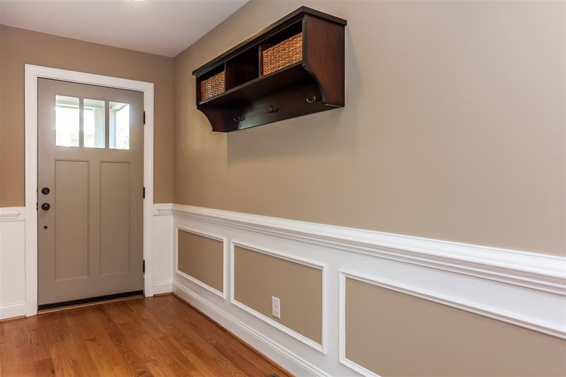 1632 Bickett Blvd, Raleigh, NC 27608