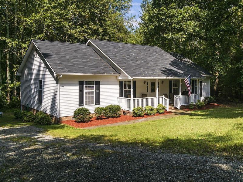 1633 Gracewood, Burlington, NC 27217