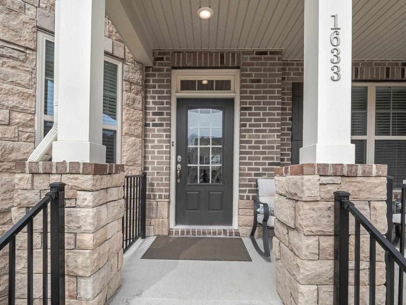 1633 Pantego Trl, Cary, NC 27519