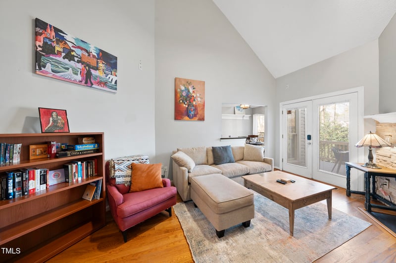 1634 Claiborne Ct, Raleigh, NC 27606