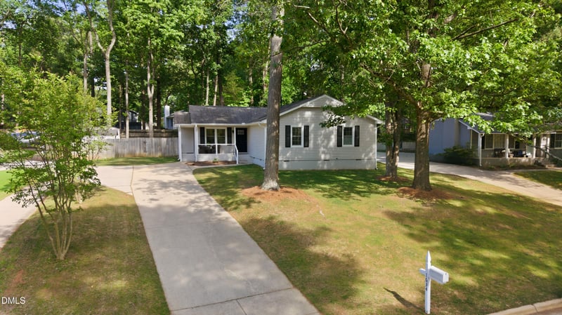 1634 Glengarry Dr, Cary, NC 27511