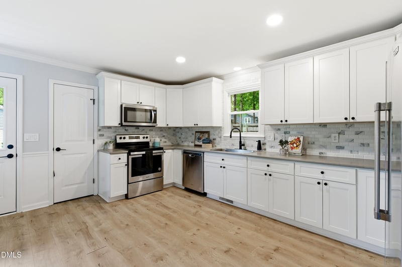 1634 Glengarry Dr, Cary, NC 27511