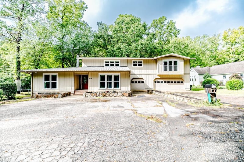 1634 Stonegate N, Sanford, NC 27332