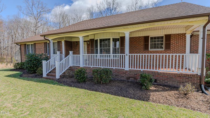 1635 Sandy Cross Rd, Burlington, NC 27217