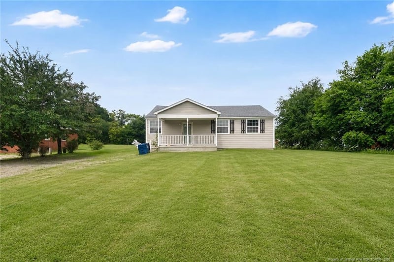 1636 Eureka Ave, Fayetteville, NC 28311