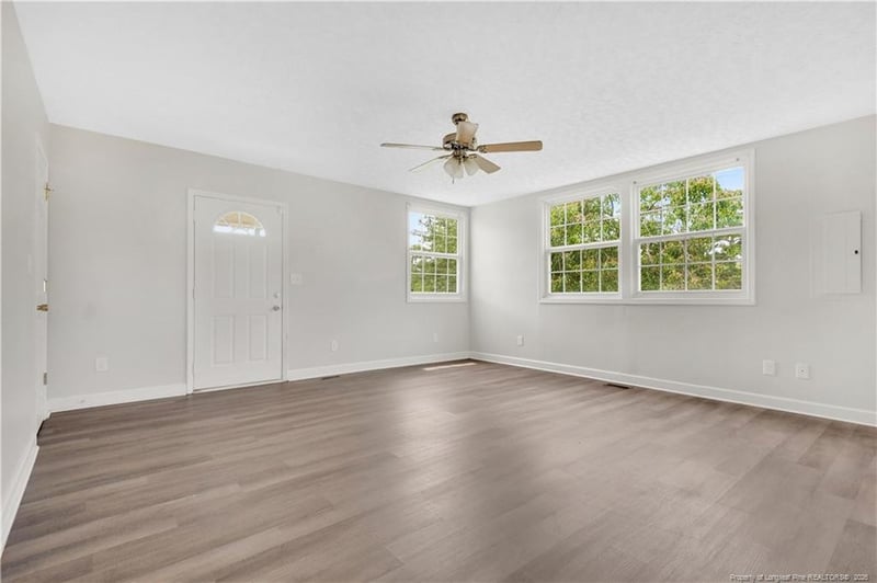 1636 Eureka Ave, Fayetteville, NC 28311
