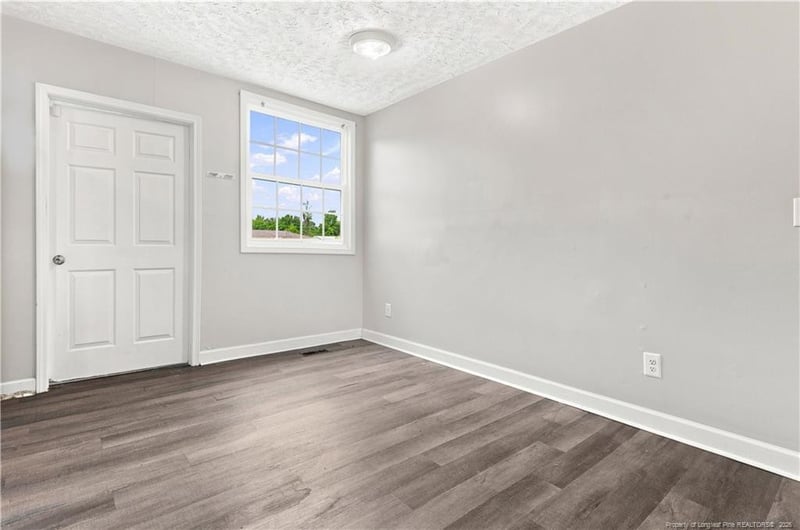1636 Eureka Ave, Fayetteville, NC 28311