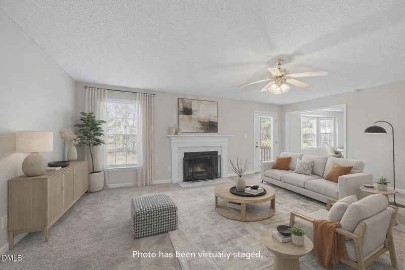 1636 Middle Ridge Dr, Willow Springs, NC 27592