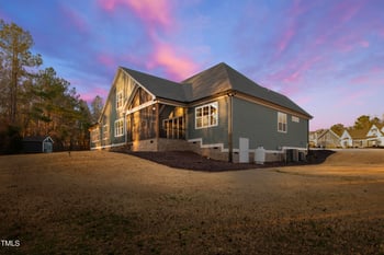1636 Sweetwater Ln, Raleigh, NC 27610