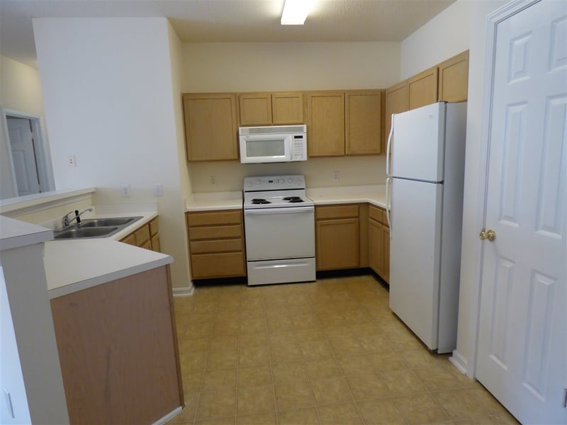 1637 Kenmore Dr, Clayton, NC 27520