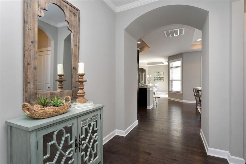 1638 Vineyard Mist Dr, Cary, NC 27519