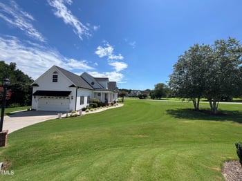 164 Amsterdam Dr, Archer Lodge, NC 27527