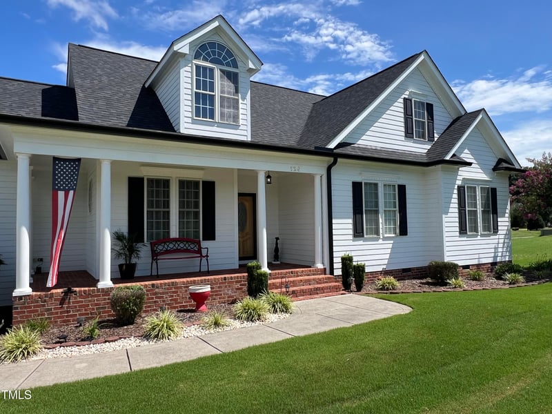 164 Amsterdam Dr, Archer Lodge, NC 27527