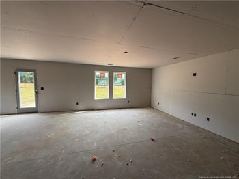 164 Boston River Dr, Dunn, NC 28334