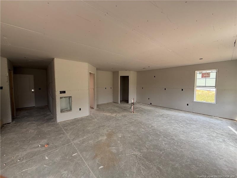 164 Boston River Dr, Dunn, NC 28334