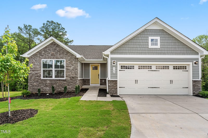 164 Clove Hitch Ln, Fuquay Varina, NC 27526
