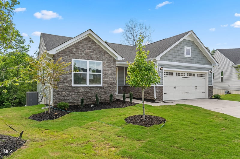 164 Clove Hitch Ln, Fuquay Varina, NC 27526