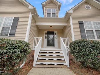 164 Cool Creek Dr, Willow Springs, NC 27592