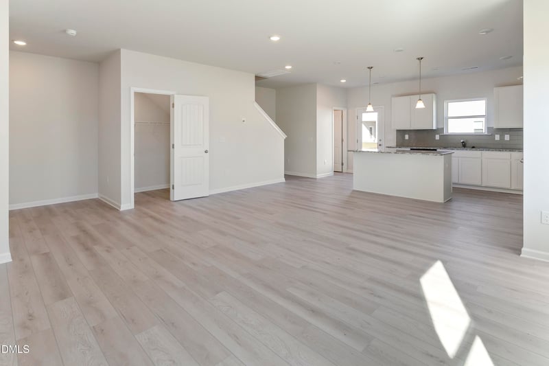 164 Courtside Dr, Dunn, NC 28334