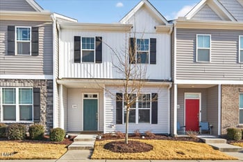 164 Enterprise Dr, Clayton, NC 27520