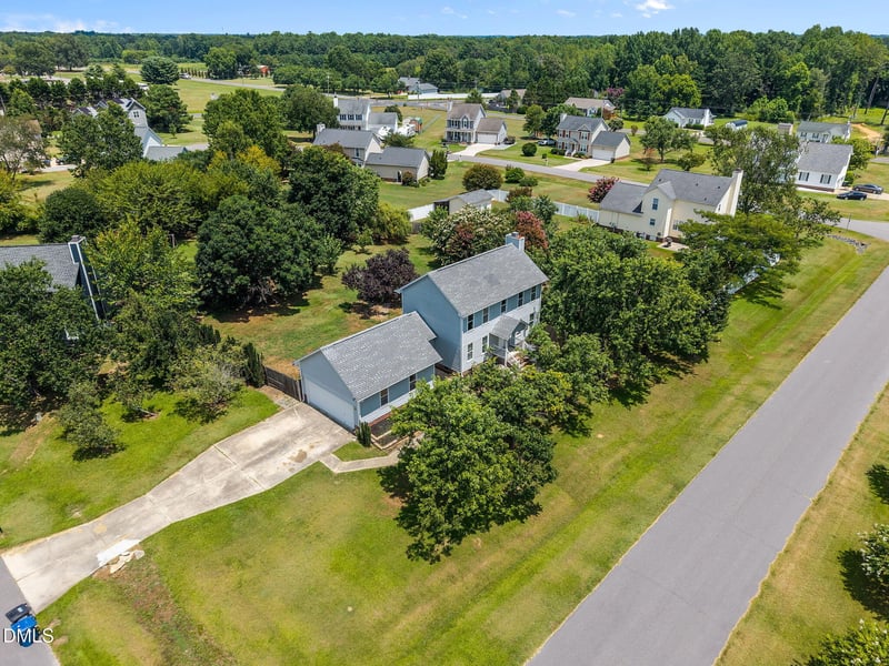 164 Feildale Dr, Lillington, NC 27546