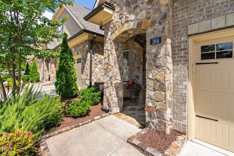 164 Glenpark Pl, Cary, NC 27511