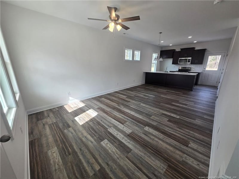 164 Jenkins St, Dunn, NC 28334