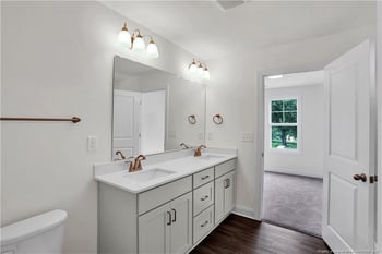 164 Jenkins St, Dunn, NC 28334