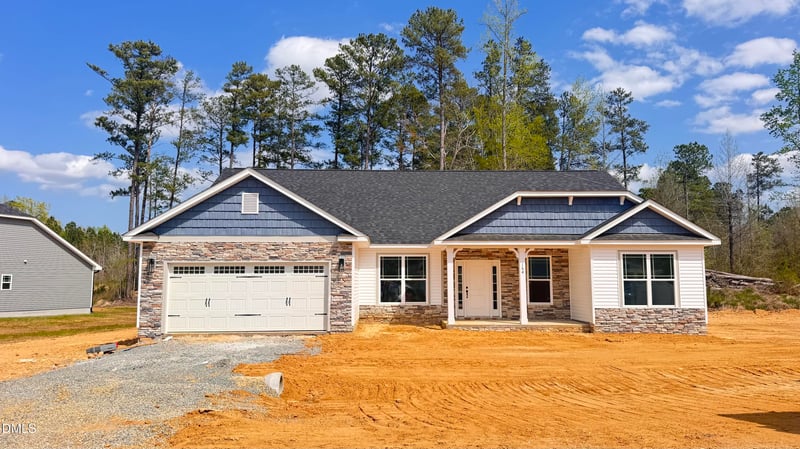 164 Lake Edge Dr, Lillington, NC 27546