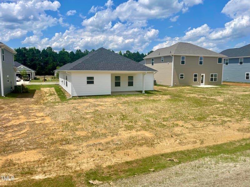 164 Southern Estates Dr, Sanford, NC 27330