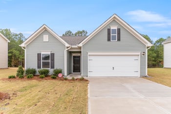 1640 Elk Run Dr, Fayetteville, NC 28312