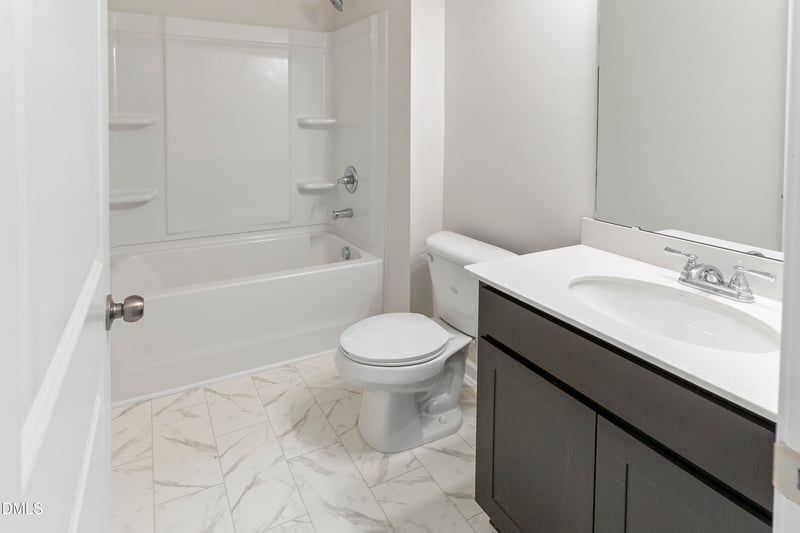 1640 Elk Run Dr, Fayetteville, NC 28312