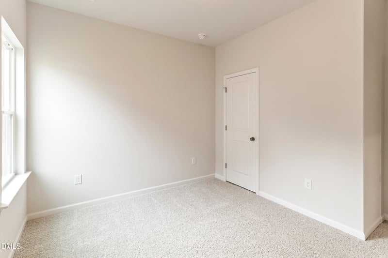 1640 Elk Run Dr, Fayetteville, NC 28312