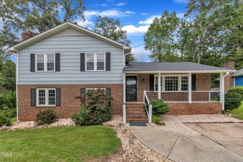 1640 Glengarry Dr, Cary, NC 27511
